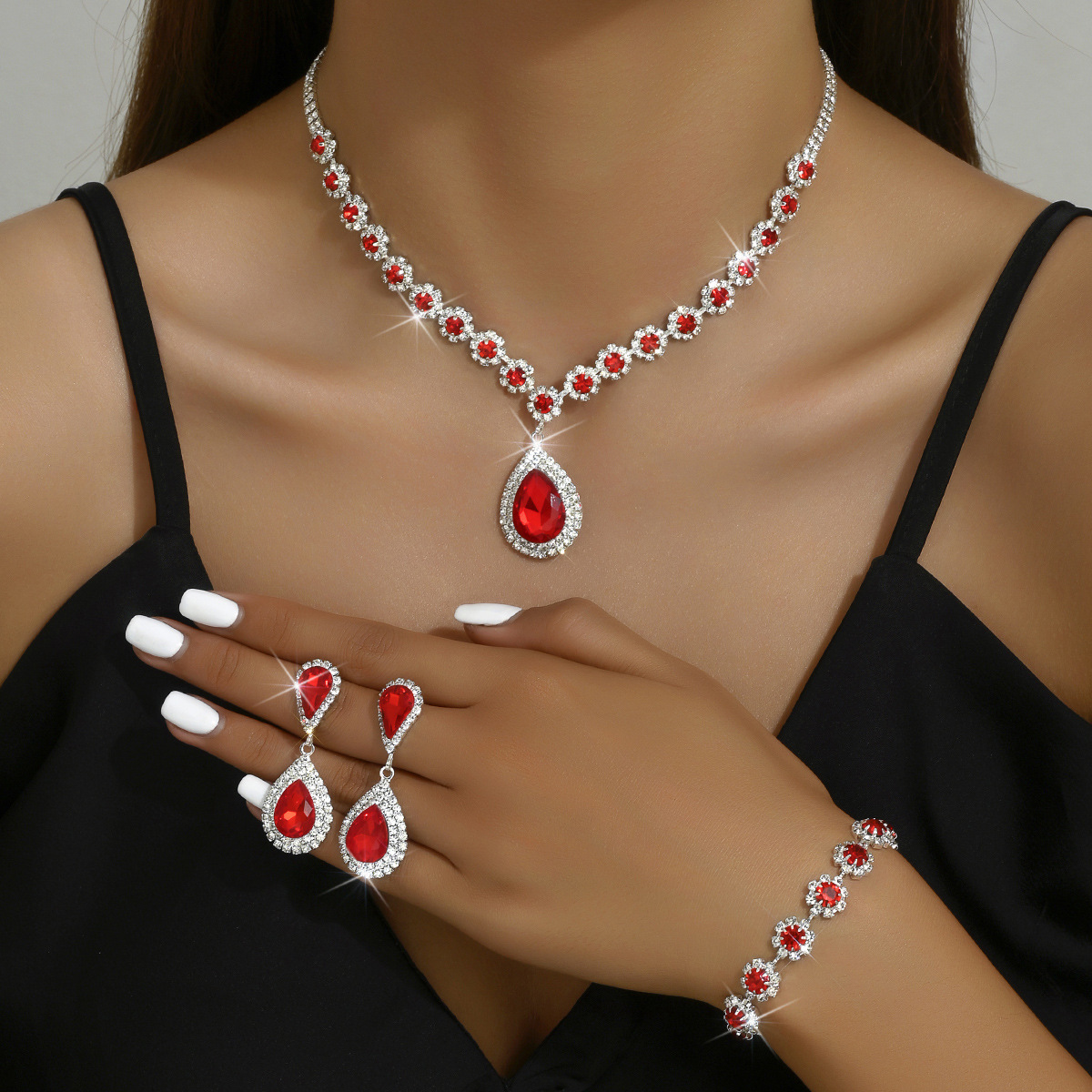 Fashion Jewelry Three-piece Set 1 Fashion Jewelry Three-piece Set