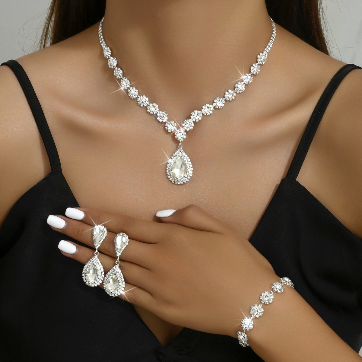 Fashion Jewelry Three-piece Set 8 Fashion Jewelry Three-piece Set - Image 8